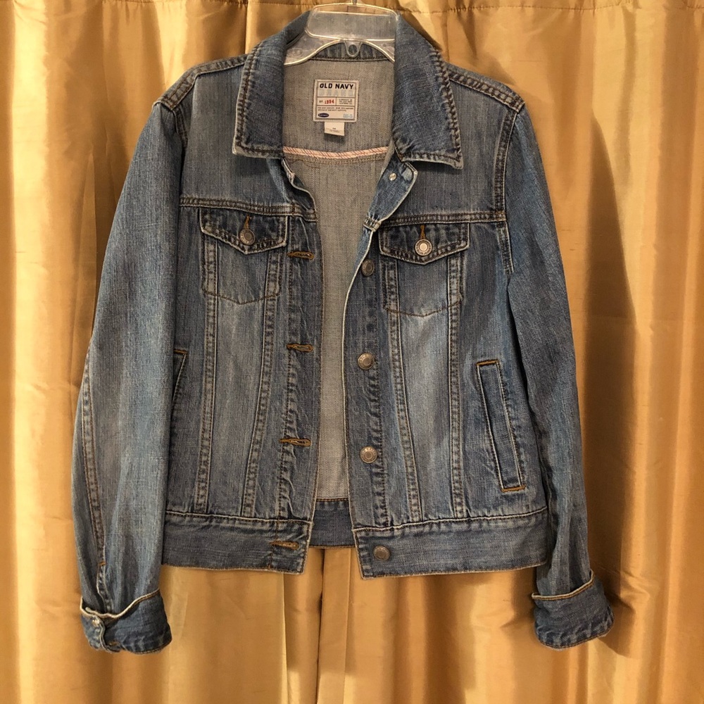 Old Navy Jean Jacket women’s medium